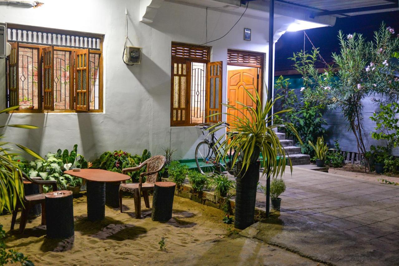 Juda Holiday Villa Batticaloa Exterior photo
